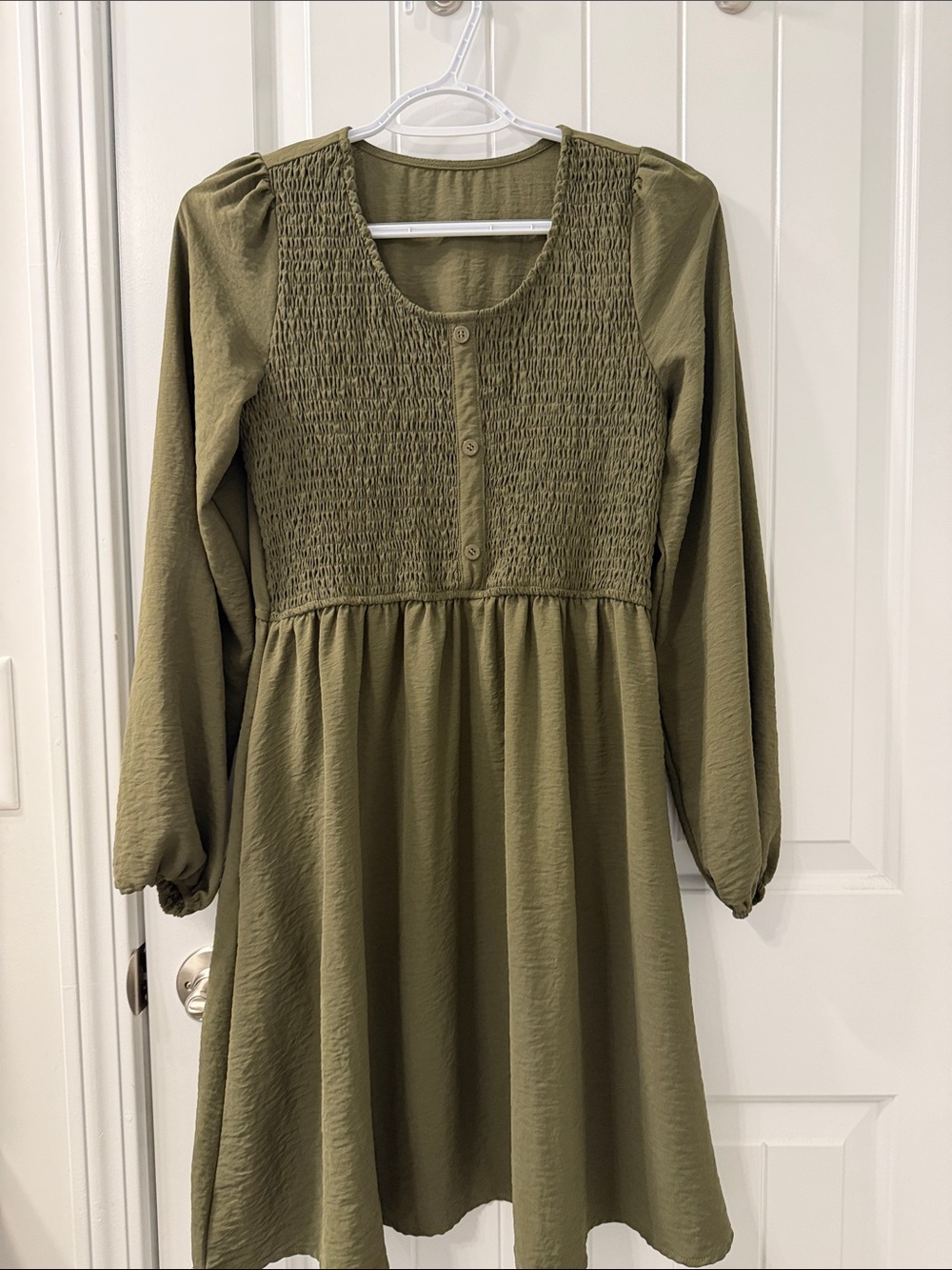 Size 14 Girls Olive Green Smocked Long-Sleeve Dress